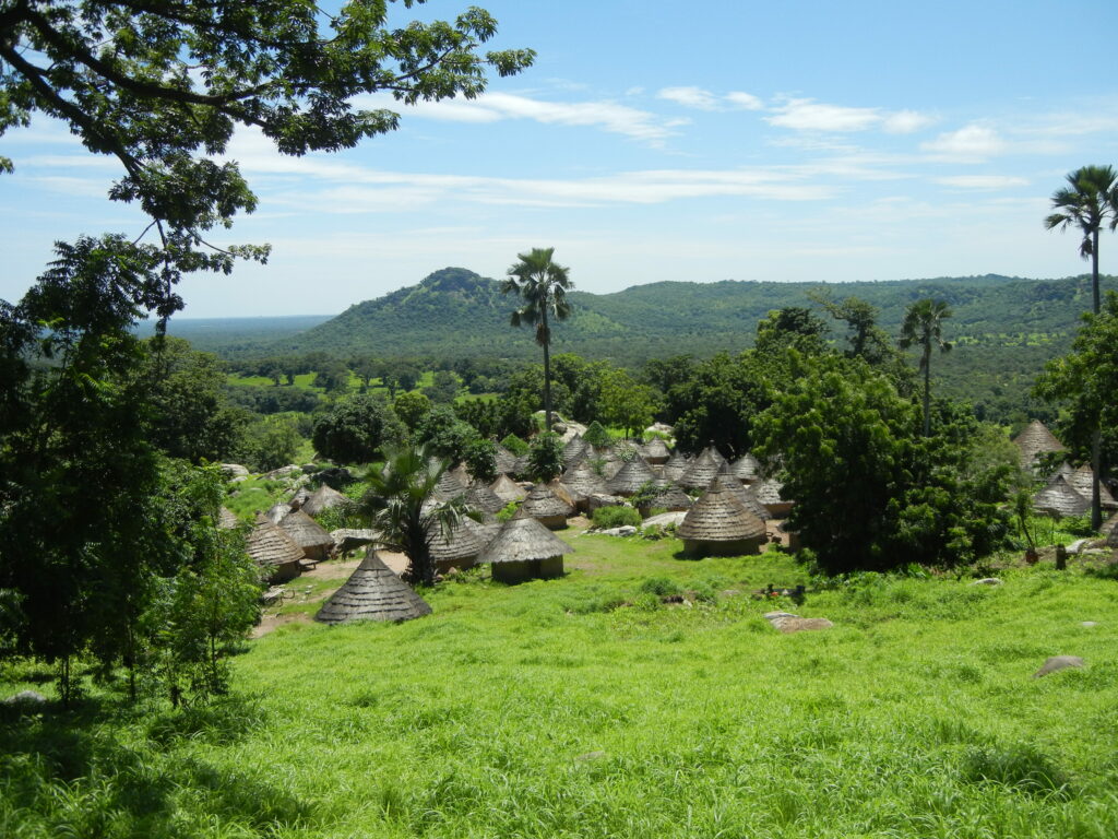 Vistas del poblado de Andiel